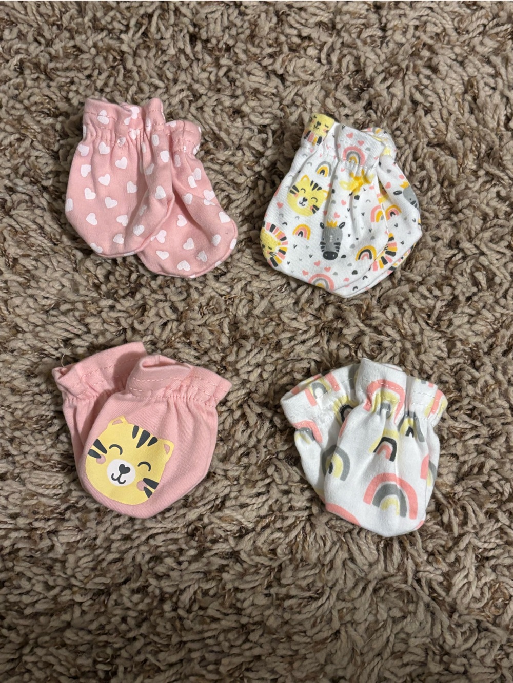 Newborn Mittens
